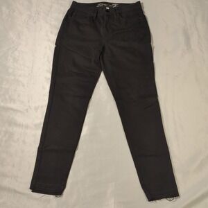 Seven 7‎ Skinny Jeans Women's Size 10 Black Denim Ankle Stretch Mid Rise Raw Hem
